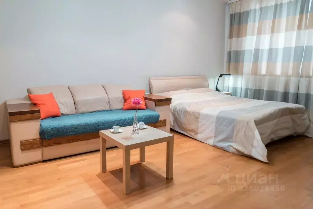 1-к кв. Башкортостан, Уфа Новомостовая ул., 8 (50.0 м) - Фото 1