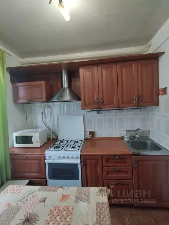 2-к кв. Москва ул. Героев Панфиловцев, 1К1 (54.0 м) - Фото 0