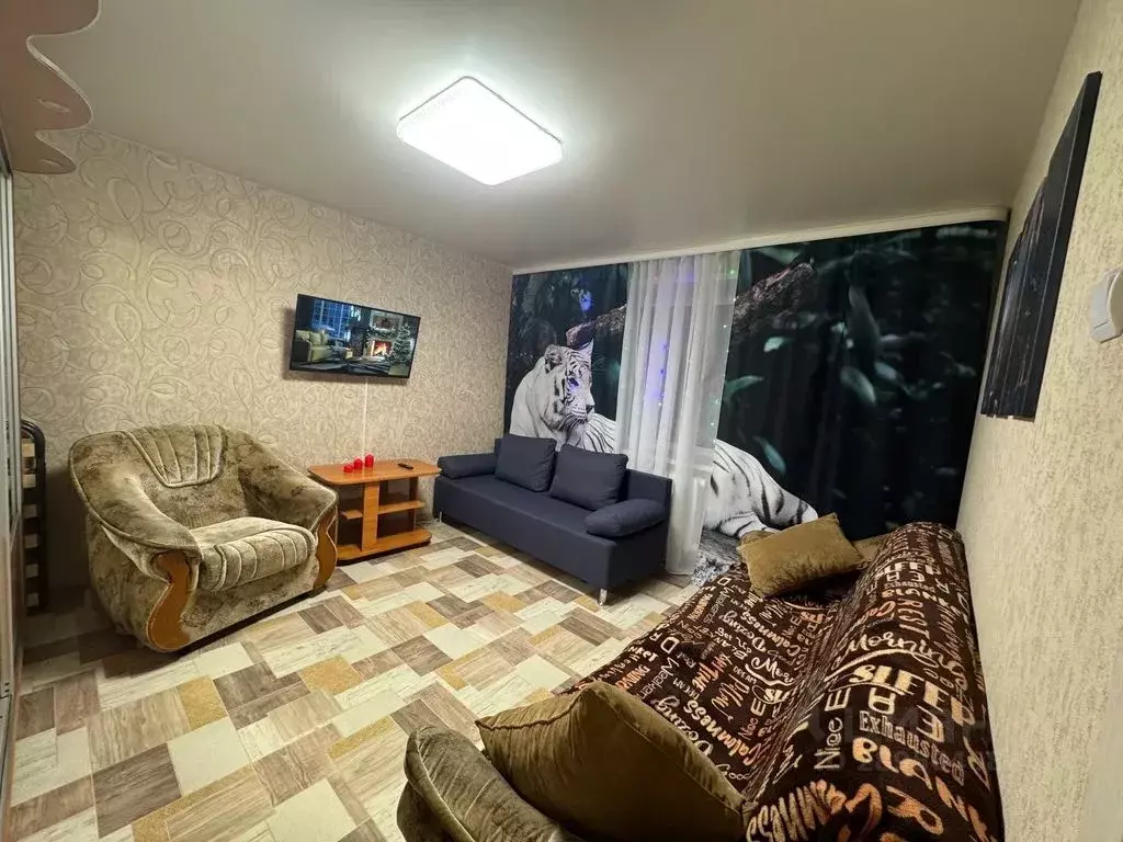 1-к кв. Башкортостан, Белорецк ул. С. Кирова, 62 (32.0 м) - Фото 0