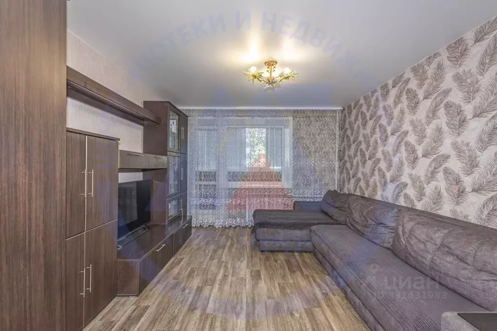 3-к кв. Курганская область, Курган Заозерный жилрайон, 2-й мкр, 21 ... - Фото 1