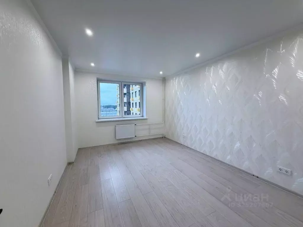 1-к кв. Московская область, Дмитров ул. Спасская, 24 (36.8 м) - Фото 0