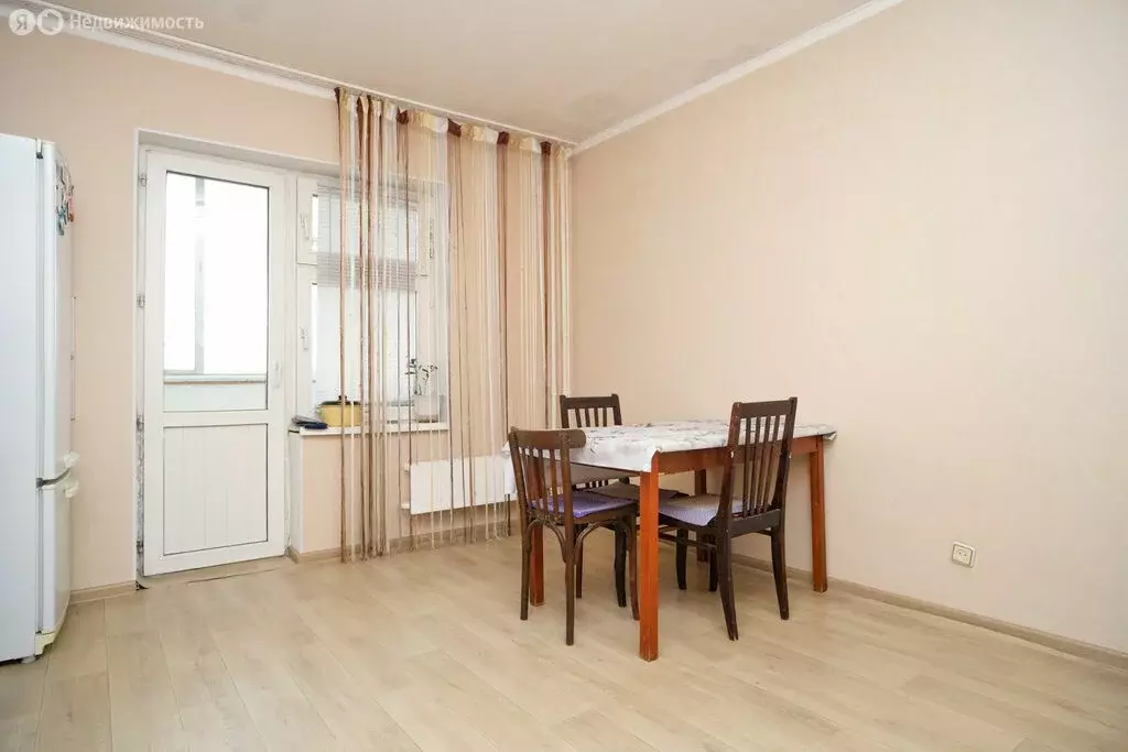 4-комнатная квартира: Казань, проспект Победы, 78 (157 м) - Фото 0