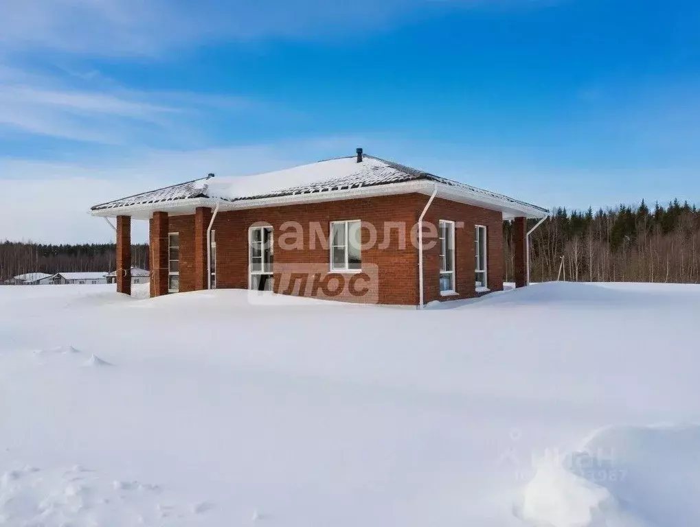 Дом в Калужская область, Боровский муниципальный округ, Кириллово парк ... - Фото 1