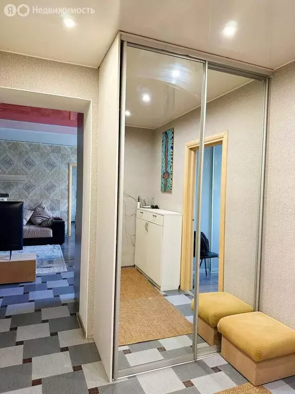 3-комнатная квартира: Санкт-Петербург, улица Верности, 13 (67 м) - Фото 1