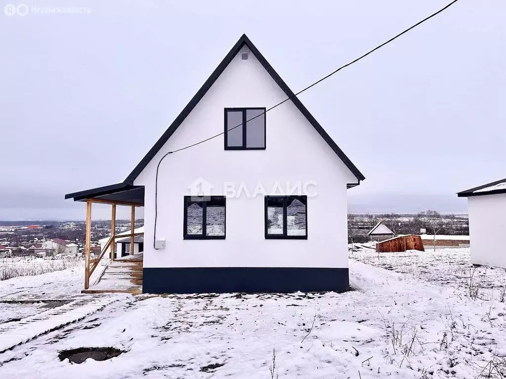 Дом в Бессоновский район, село Ухтинка, Весенняя улица, 34 (80 м) - Фото 1