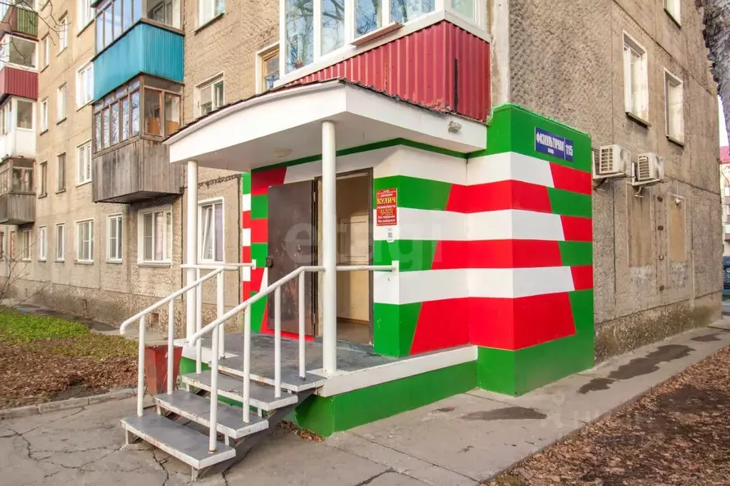 Торговая площадь в Сахалинская область, Южно-Сахалинск Физкультурная ... - Фото 1