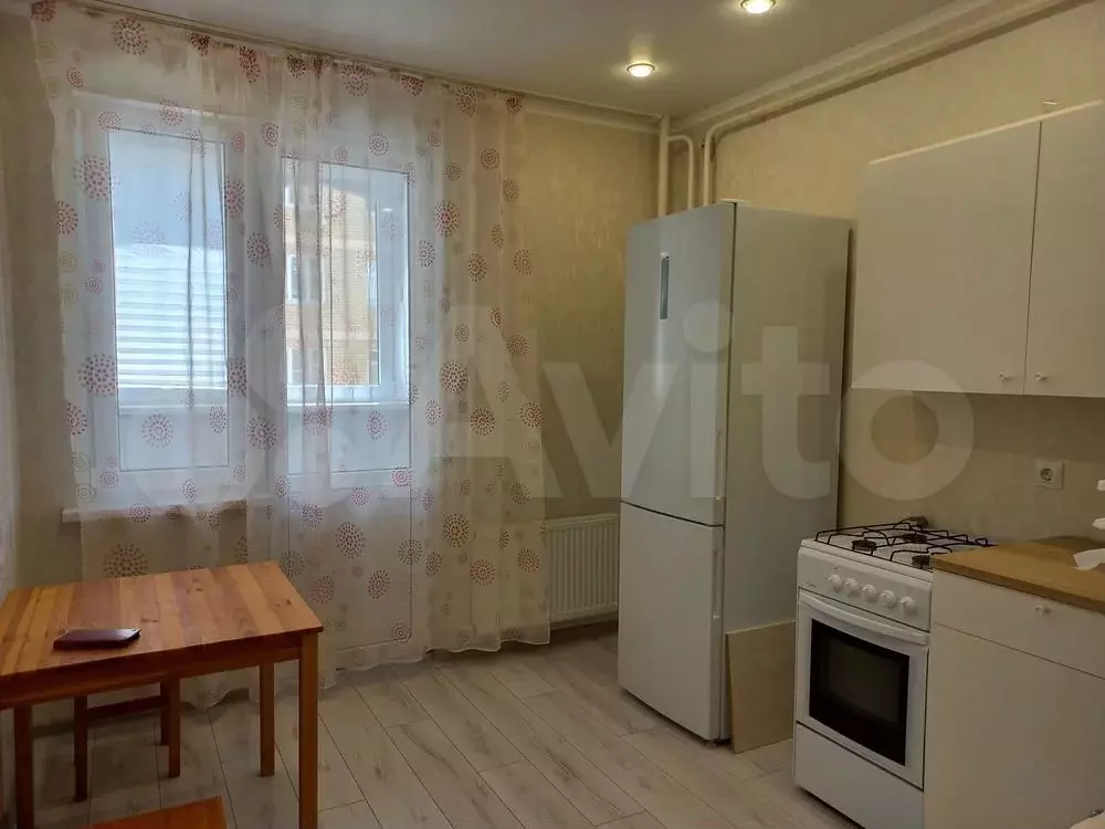 1-к. квартира, 40 м, 9/13 эт. - Фото 1