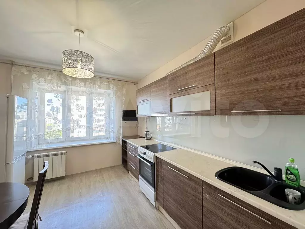 1-к. квартира, 50 м, 7/14 эт. - Фото 1
