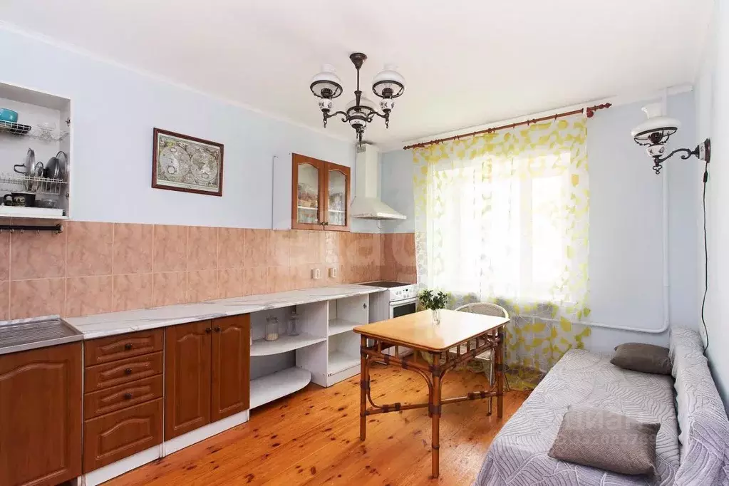 4-к кв. Тюменская область, Тюмень ул. Семакова, 21 (102.4 м) - Фото 1