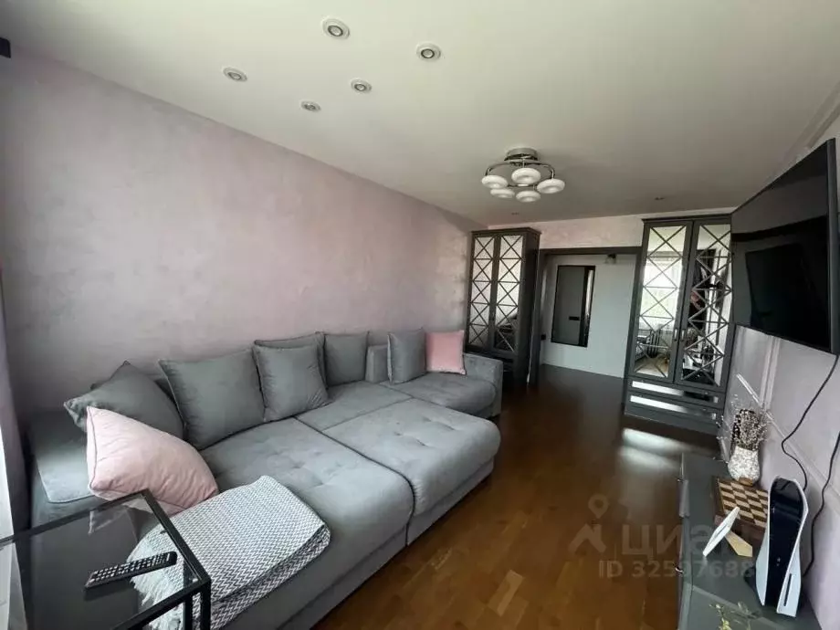 3-к кв. Крым, Симферополь ул. 1-й Конной армии, 74 (64.0 м) - Фото 1