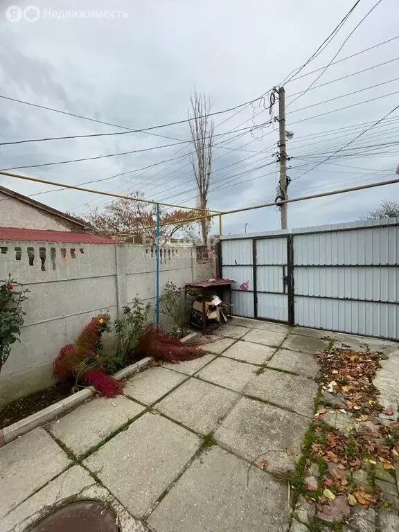3-комнатная квартира: Феодосия, улица Чернышевского, 1 (60 м) - Фото 2