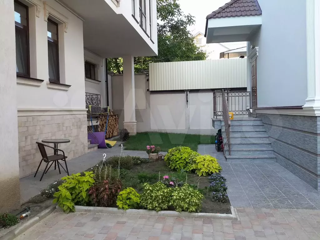 2-к. квартира, 58 м, 2/3 эт. - Фото 0