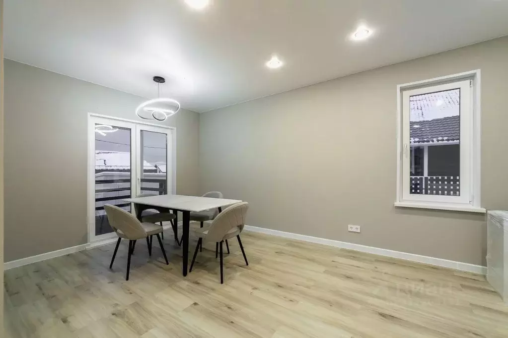 Дом в Ленинградская область, Ломоносовский район, Лаголовское с/пос, ... - Фото 1