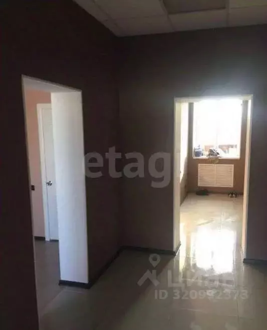 Помещение свободного назначения в Курганская область, Курган ул. ... - Фото 1