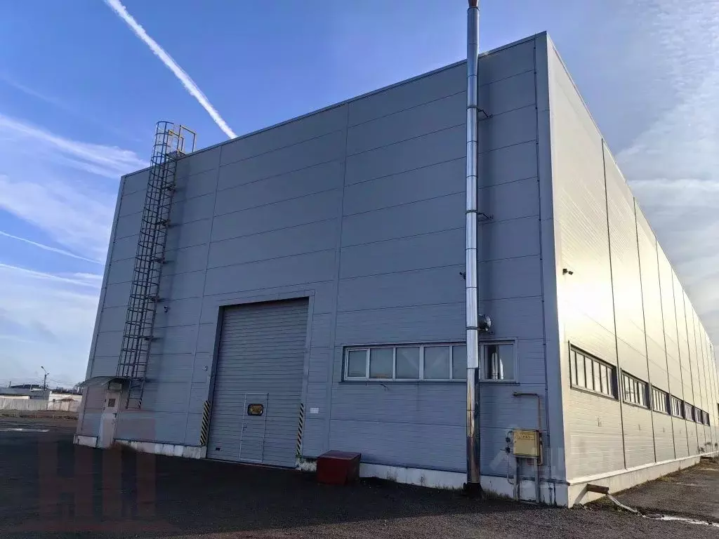 Склад в Тверская область, Тверь ул. Серебряковская Пристань, 12 (1320 ... - Фото 1