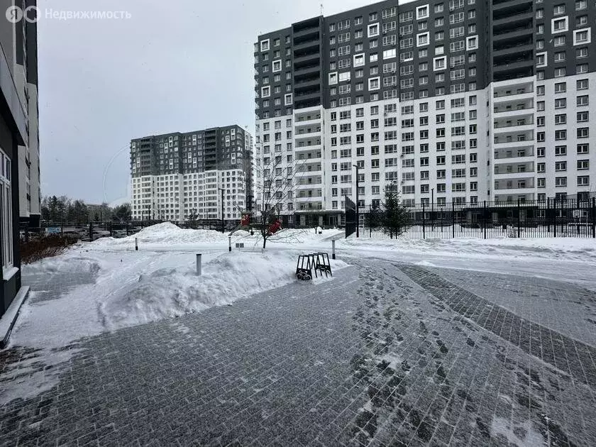 1-комнатная квартира: деревня Дударева, улица Сергея Джанбровского, 3 ... - Фото 1