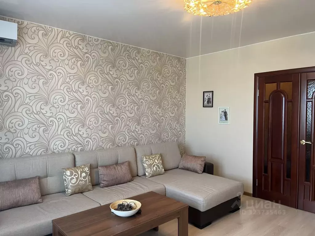 1-к кв. Челябинская область, Челябинск Солнечная ул., 18в (43.0 м) - Фото 1