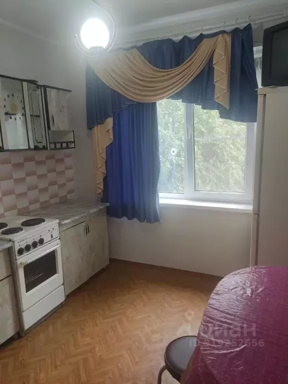 2-к кв. Белгородская область, Старый Оскол Жукова мкр, 23 (48.6 м) - Фото 1