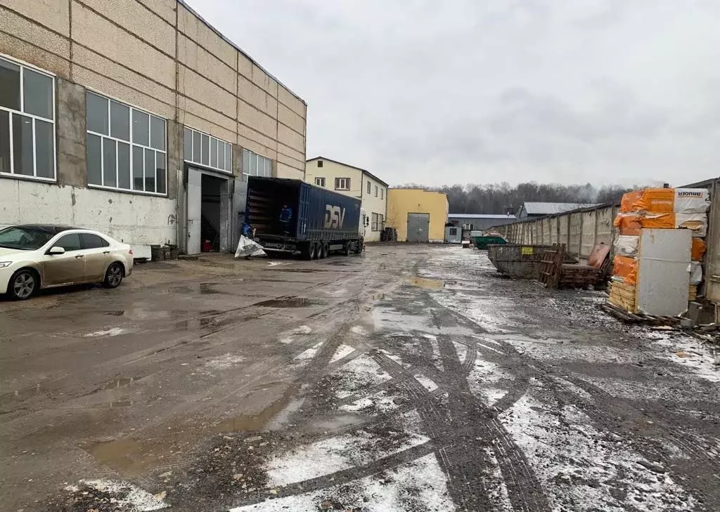 Помещение свободного назначения в Московская область, Лобня ул. ... - Фото 1