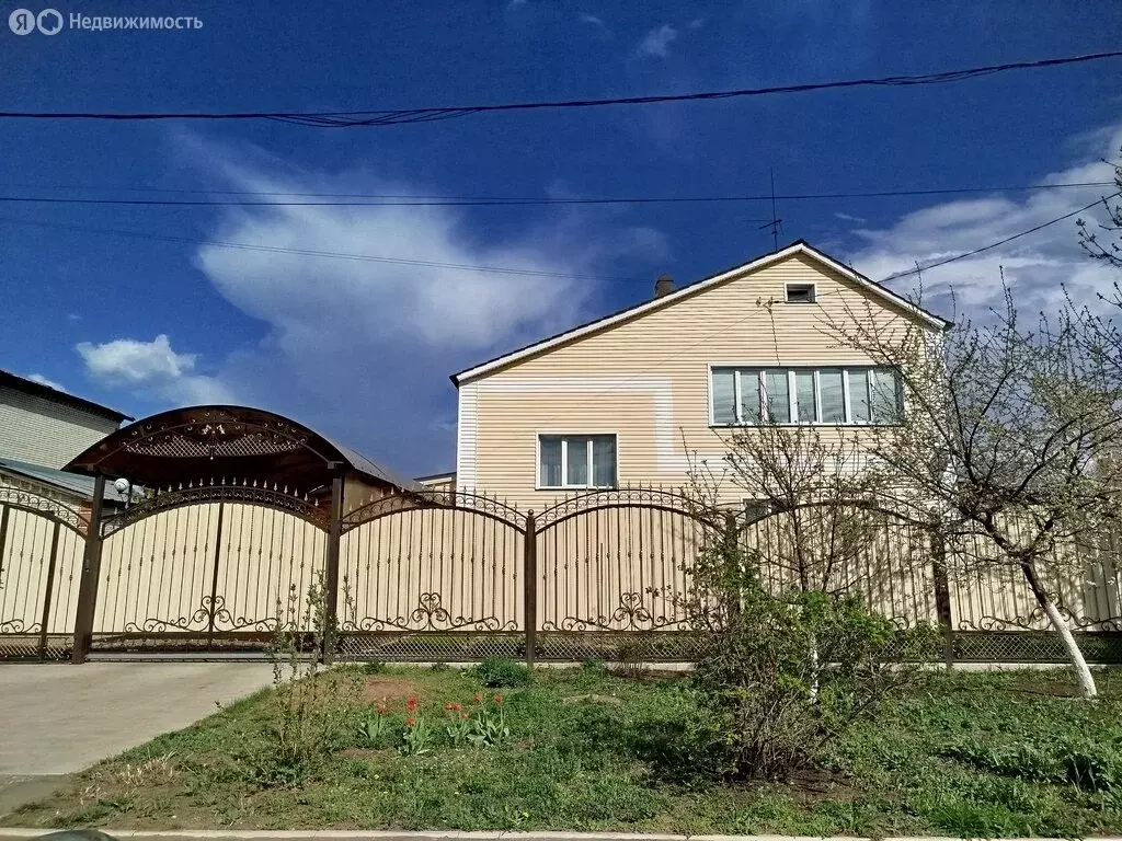 Дом в Бузулук, Огородная улица, 3 (310 м) - Фото 1