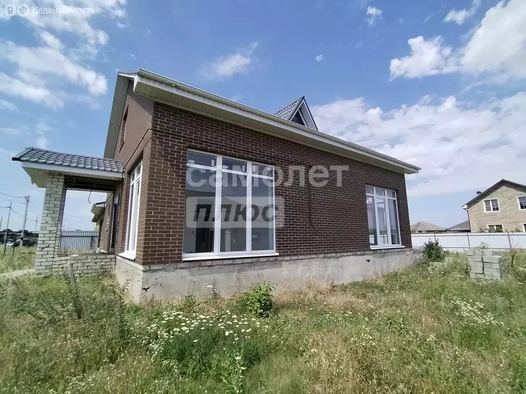 Дом в Михайловск, улица Сергея Васильева (166 м) - Фото 1