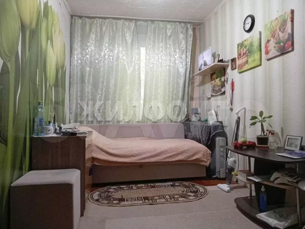 Комната 14 м в 3-к., 2/2 эт. - Фото 1