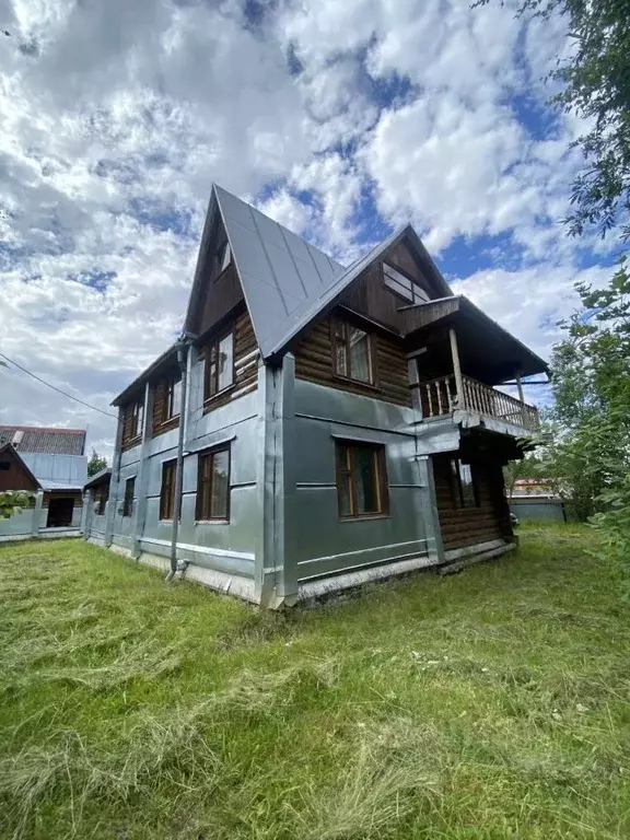 Дом в Коми, Сыктывкар городской округ, Краснозатонский пгт 4-я линия, ... - Фото 1