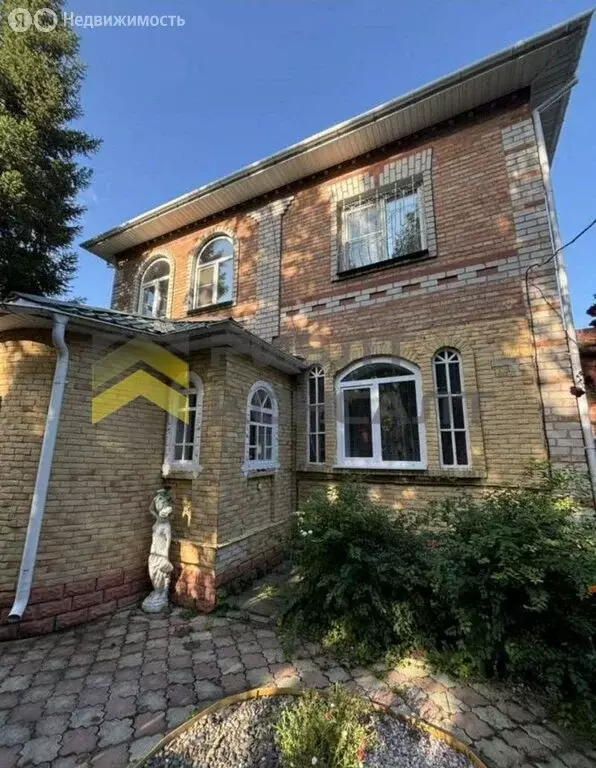 Дом в село Усть-Заостровка, Станичная улица, 8 (226.2 м) - Фото 1