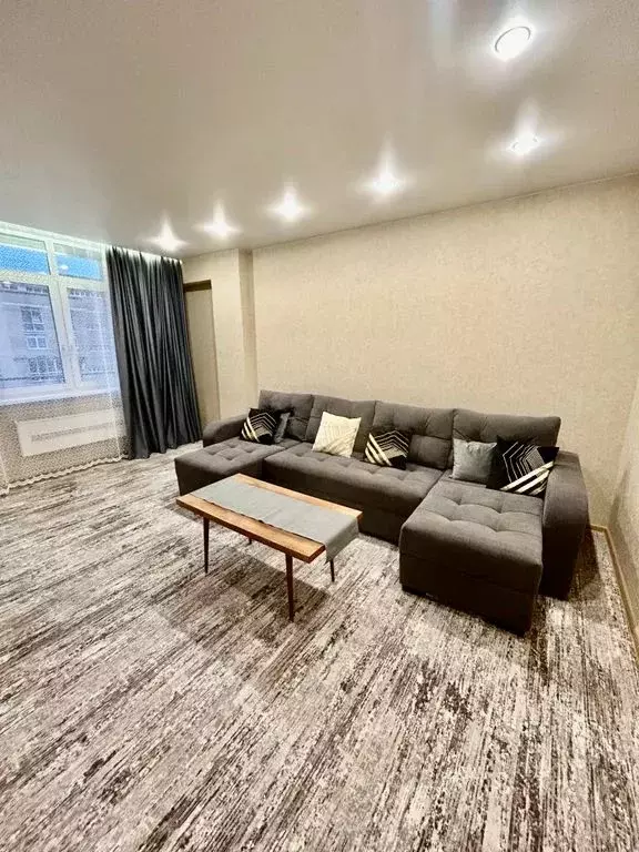 2-к кв. Иркутская область, Иркутск Байкальская ул., 107А/6 (70.0 м) - Фото 0