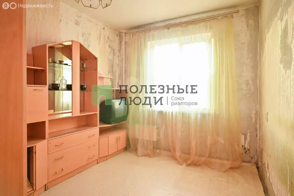 3-комнатная квартира: Красноярск, улица 78-й Добровольческой Бригады, ... - Фото 1