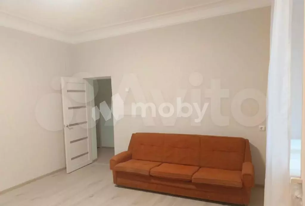 2-к. квартира, 60 м, 1/3 эт. - Фото 1