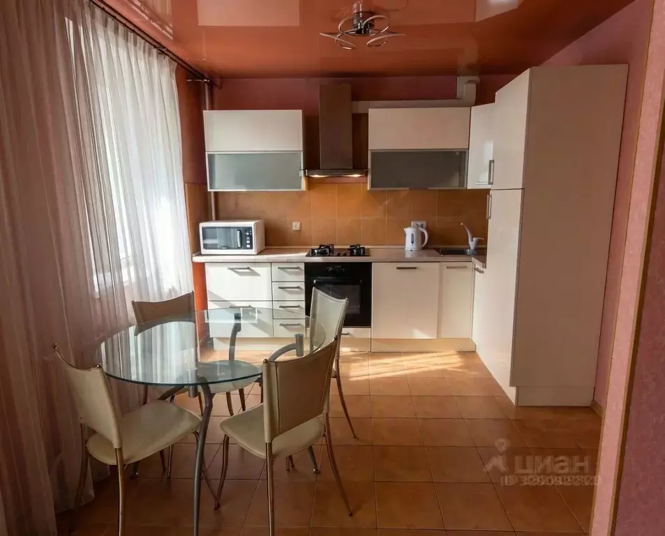 3-к кв. Крым, Симферополь ул. Лексина, 52 (68.3 м) - Фото 1