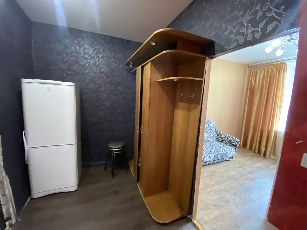 Комната Татарстан, Казань ул. Димитрова, 8 (18.7 м) - Фото 1