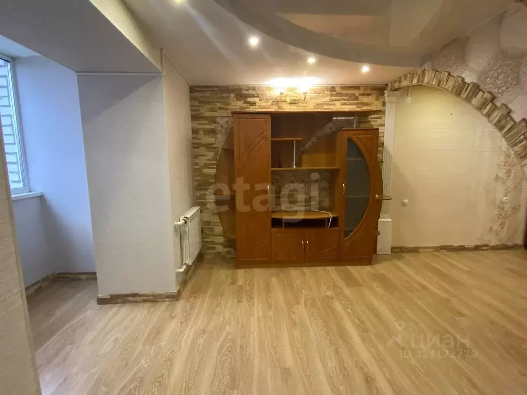 1-к кв. Брянская область, Брянск ул. Семашко, 31 (36.4 м) - Фото 2