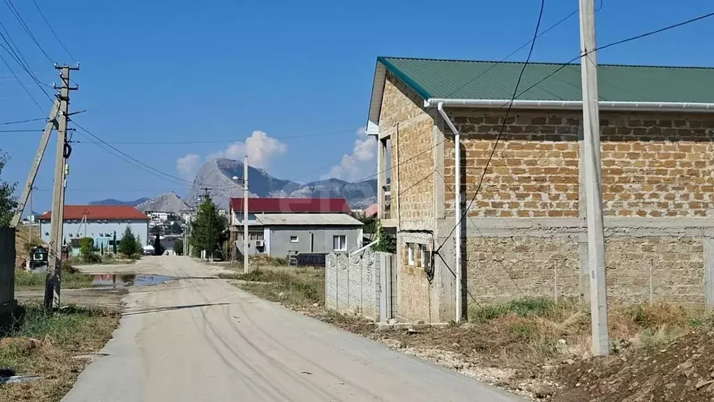 Участок в Крым, Судак ул. Манджил (5.0 сот.) - Фото 1