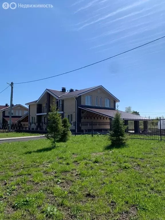 Дом в Томский район, село Коларово (150 м) - Фото 1