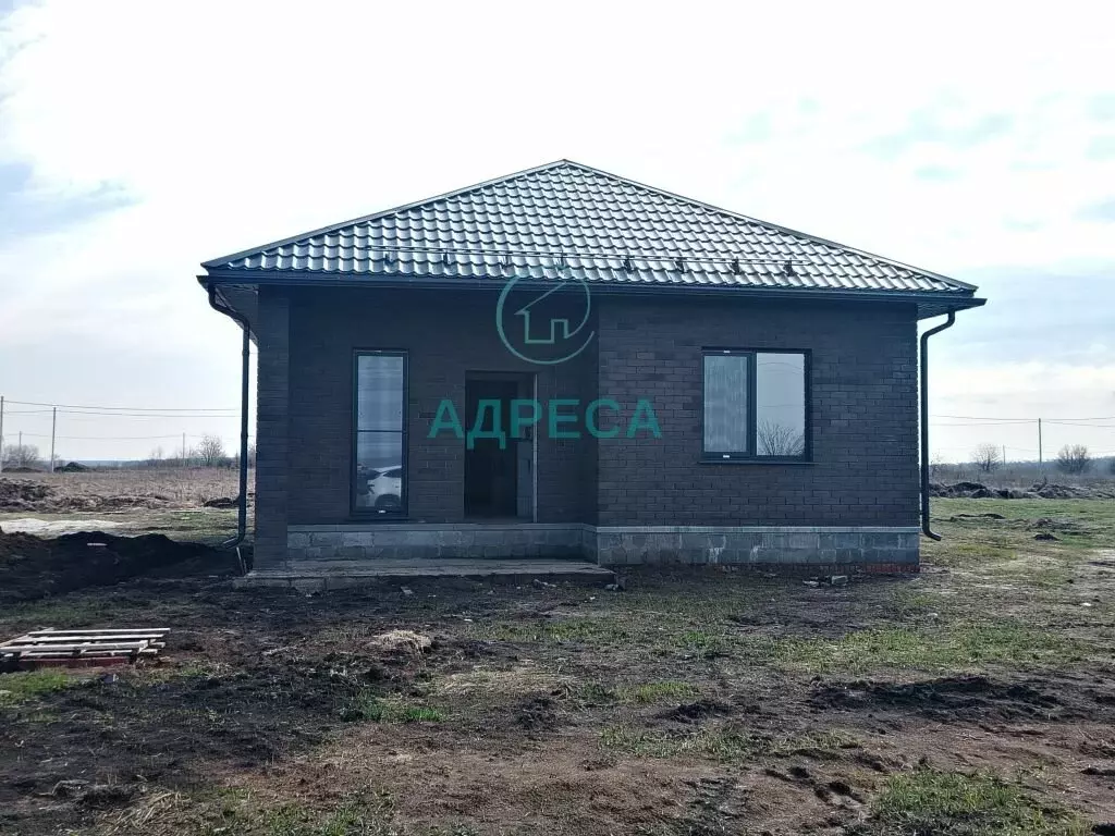 Дом в Новый Оскол, Кедровая улица (80 м) - Фото 1