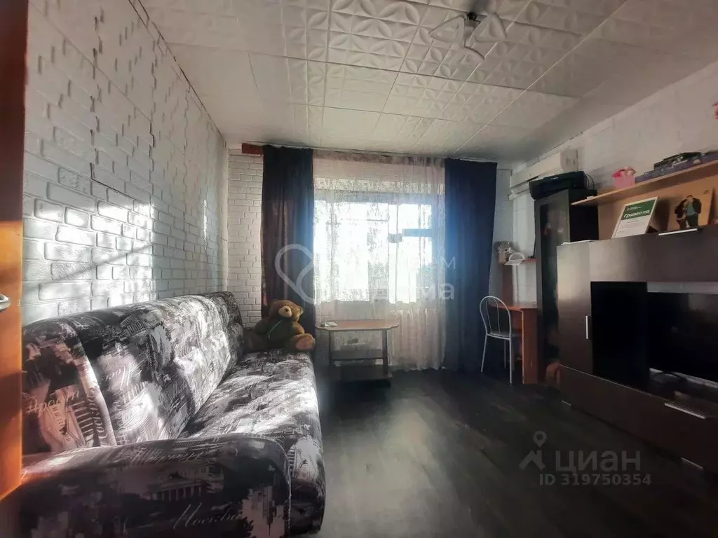 2-к кв. Волгоградская область, Волжский ул. Имени генерала Карбышева, ... - Фото 0
