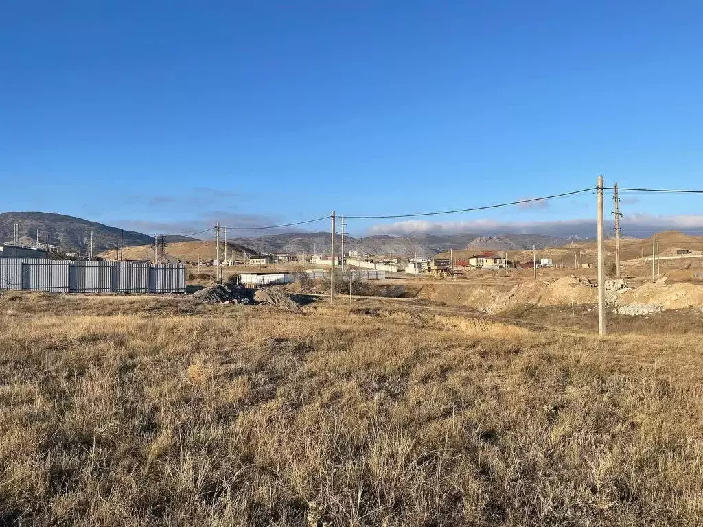 Участок в Крым, Судак муниципальный округ, с. Миндальное ул. ... - Фото 0