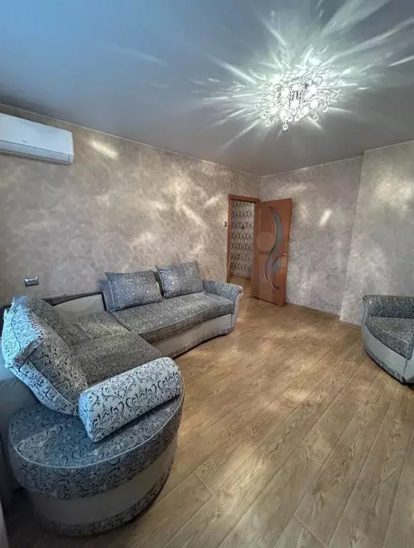 2-к. квартира, 49,5 м, 2/5 эт. - Фото 0