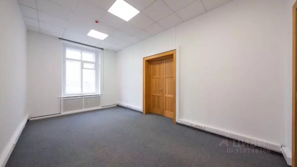 Офис в Москва Мясницкая ул., 24/7С1 (20 м) - Фото 0