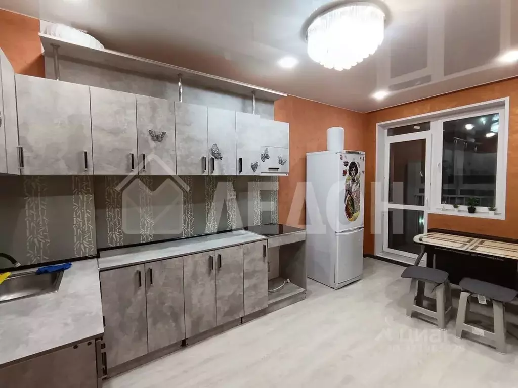 2-к кв. Омская область, Омск Волгоградская ул., 48 (45.3 м) - Фото 1