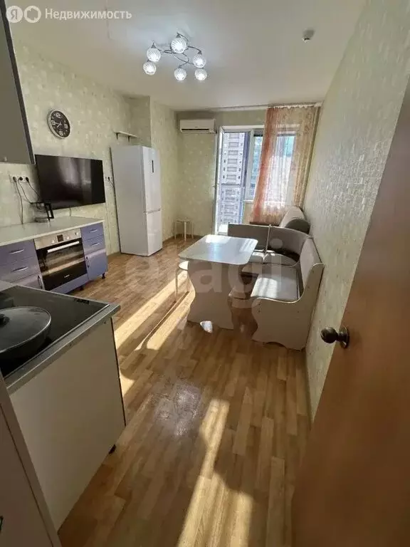 2-комнатная квартира: Самара, 5-я просека, 97 (78 м) - Фото 2