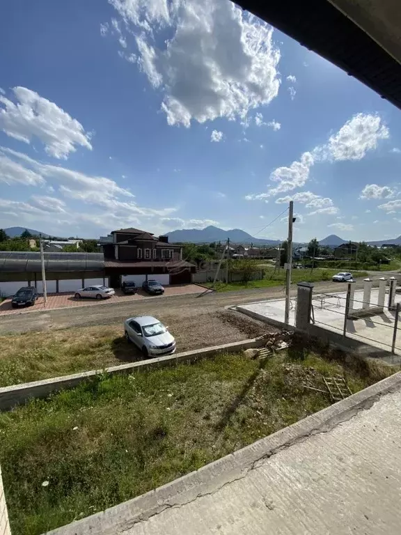 Дом в Ставропольский край, Минераловодский муниципальный округ, пос. ... - Фото 2