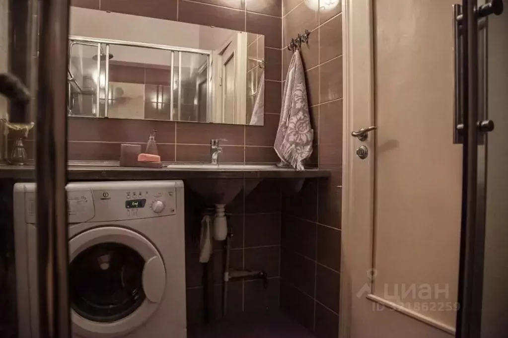 2-к кв. Московская область, Люберцы городской округ, Октябрьский пгт ... - Фото 2