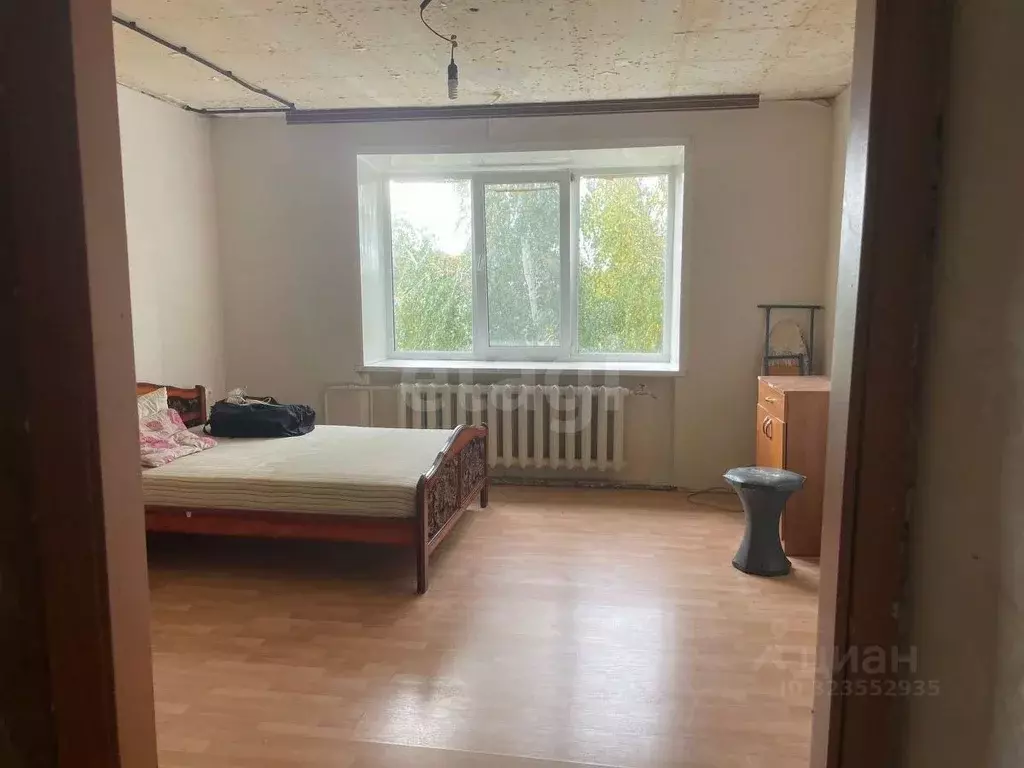 1-к кв. Брянская область, Трубчевск ул. Дзержинского, 95 (39.2 м) - Фото 1