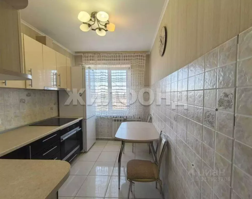 Квартира, 3 комнаты, 63.4 м - Фото 0