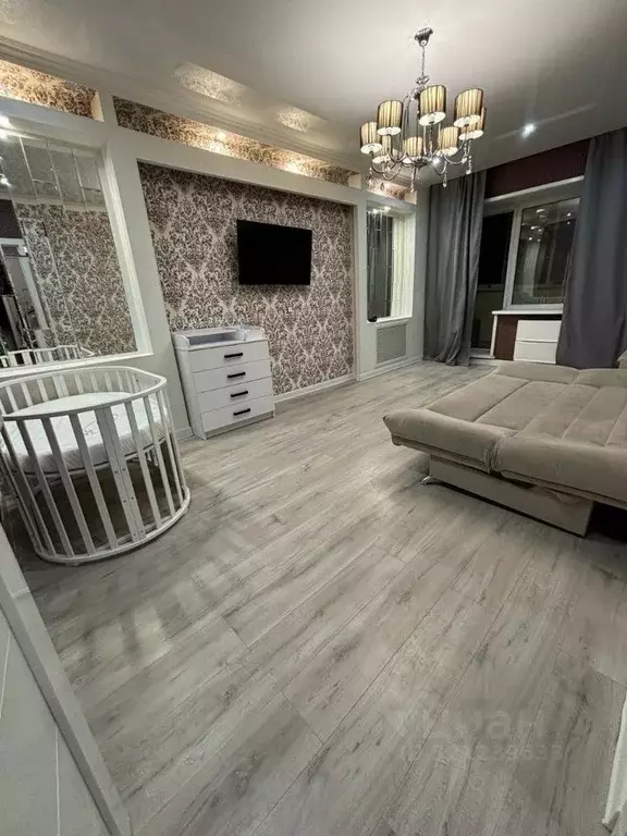 3-к кв. Саха (Якутия), Якутск ул. Пекарского, 1 (71.4 м) - Фото 1