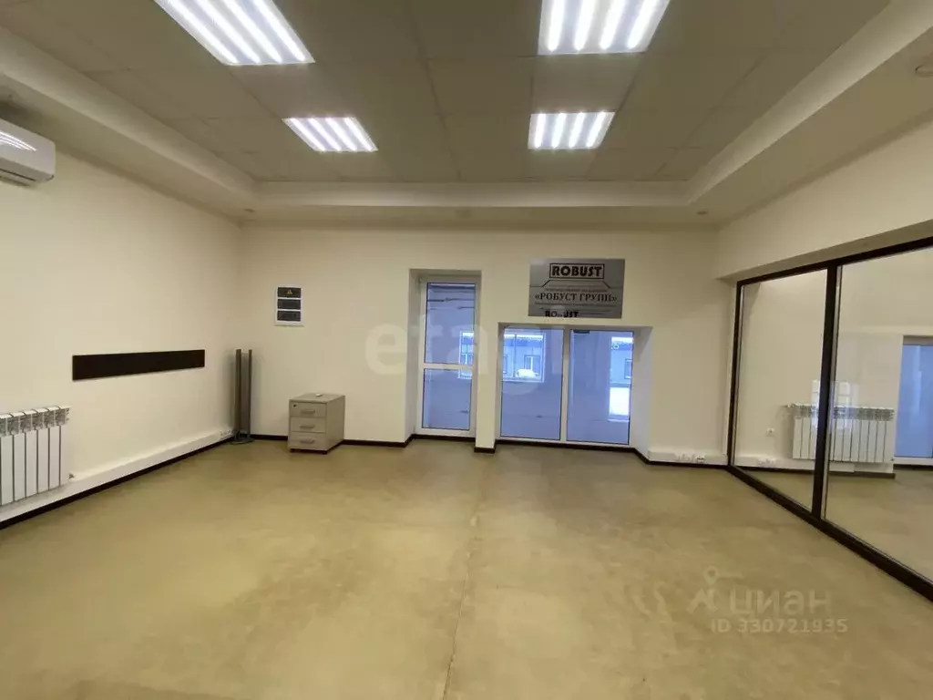 Офис в Саратовская область, Энгельс просп. Строителей, 30А (154 м) - Фото 1