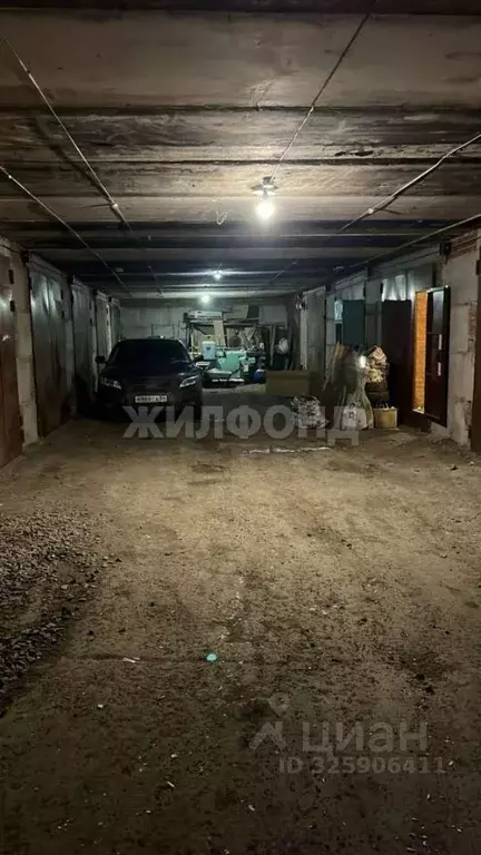 Гараж в Новосибирская область, Новосибирск ул. Связистов, 160 (21 м) - Фото 1